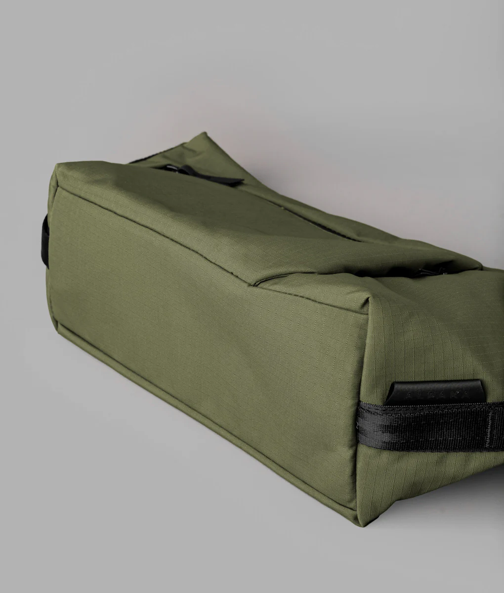 Flow Satchel (4L) - Image 11
