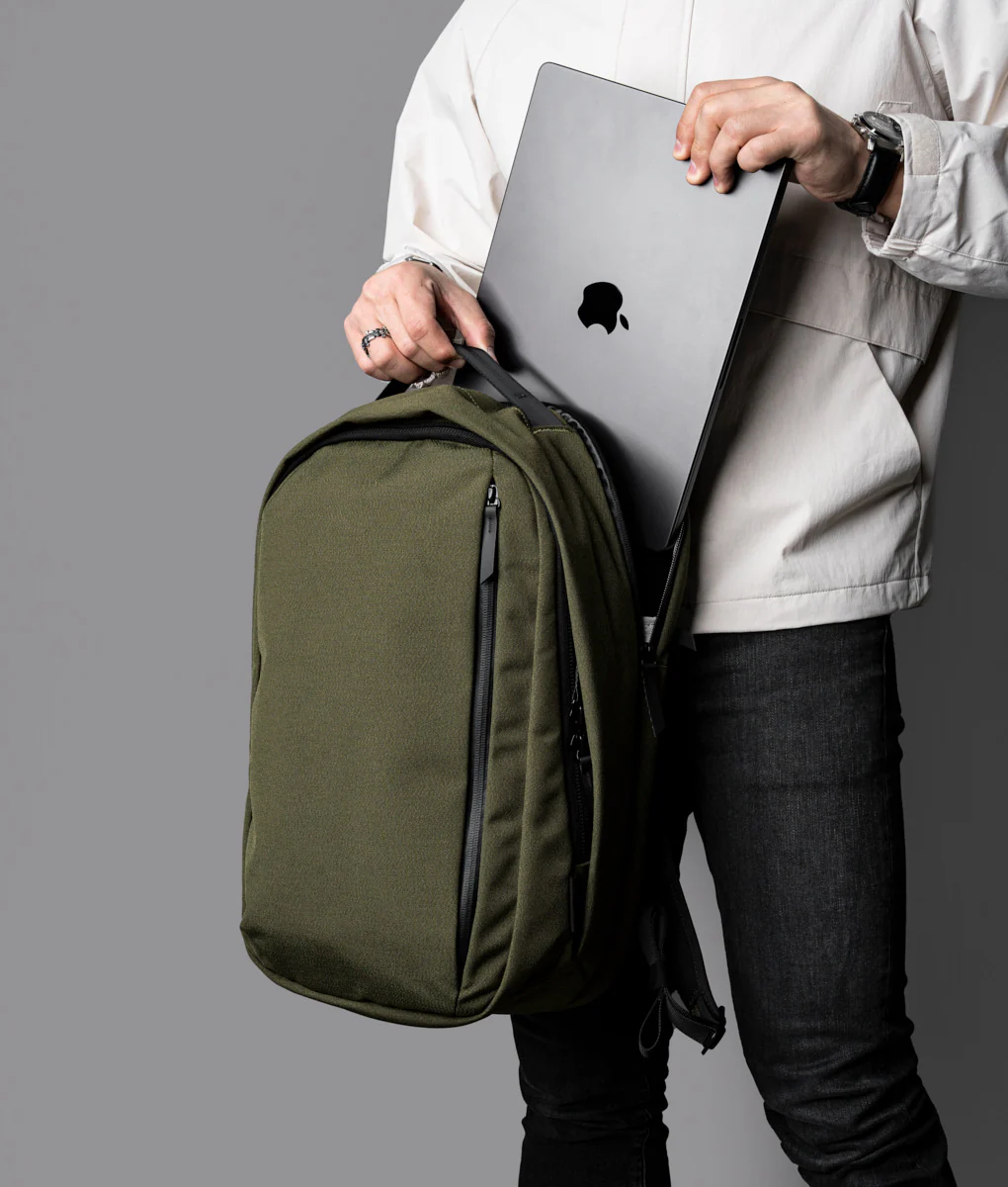 Metro Backpack Pro - Image 59