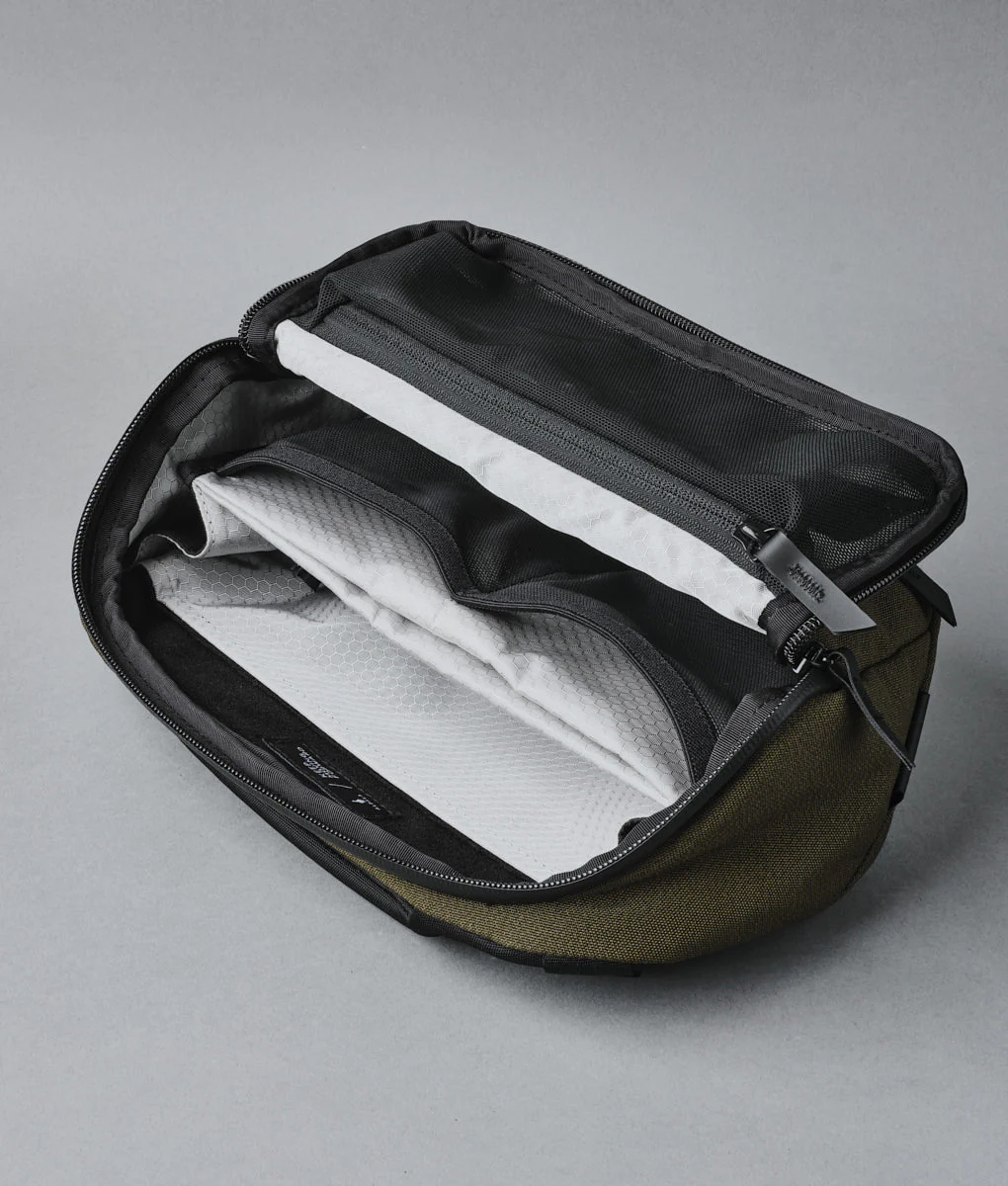 Vertex Pouch - Image 43