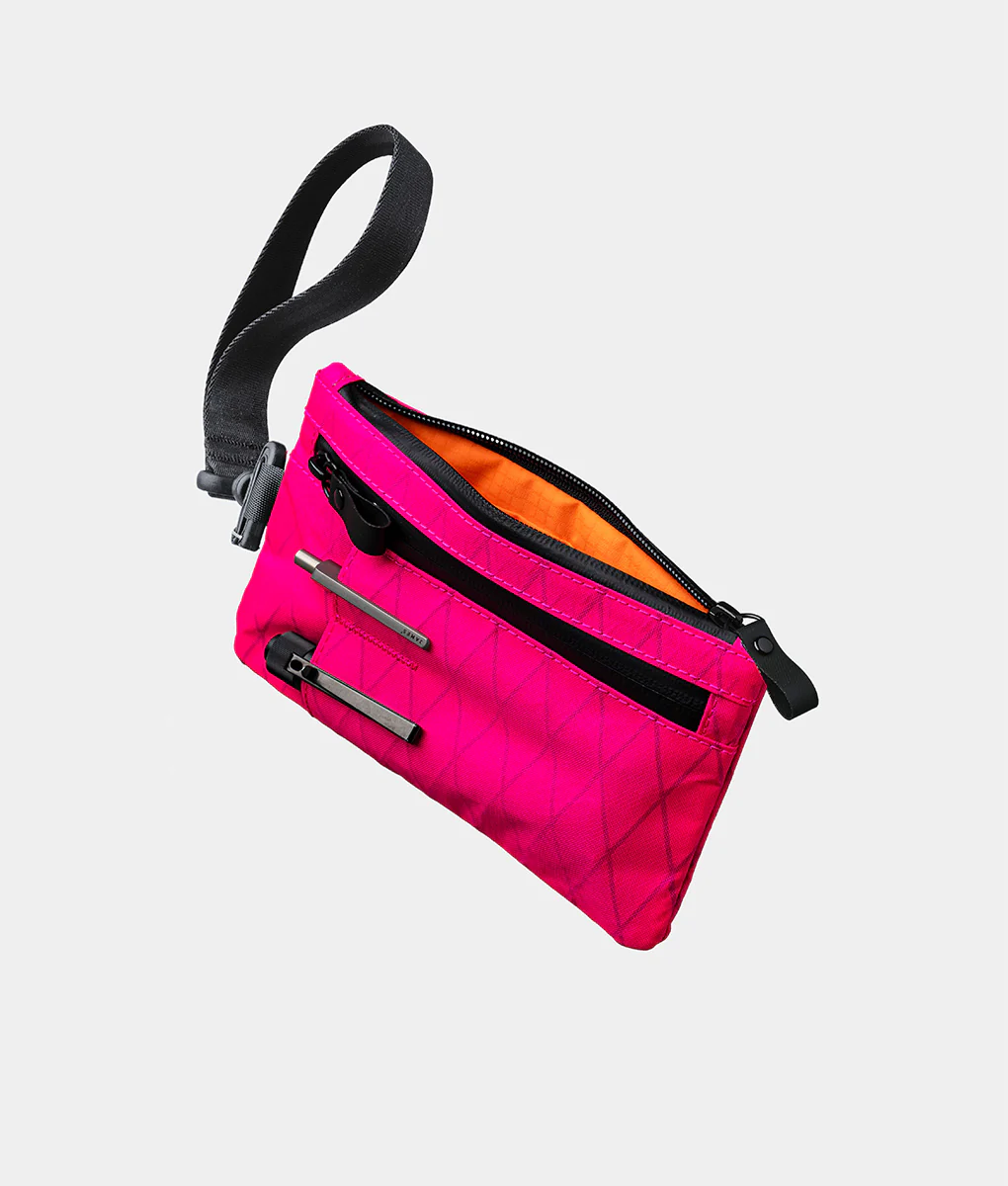 Zip Clutch
